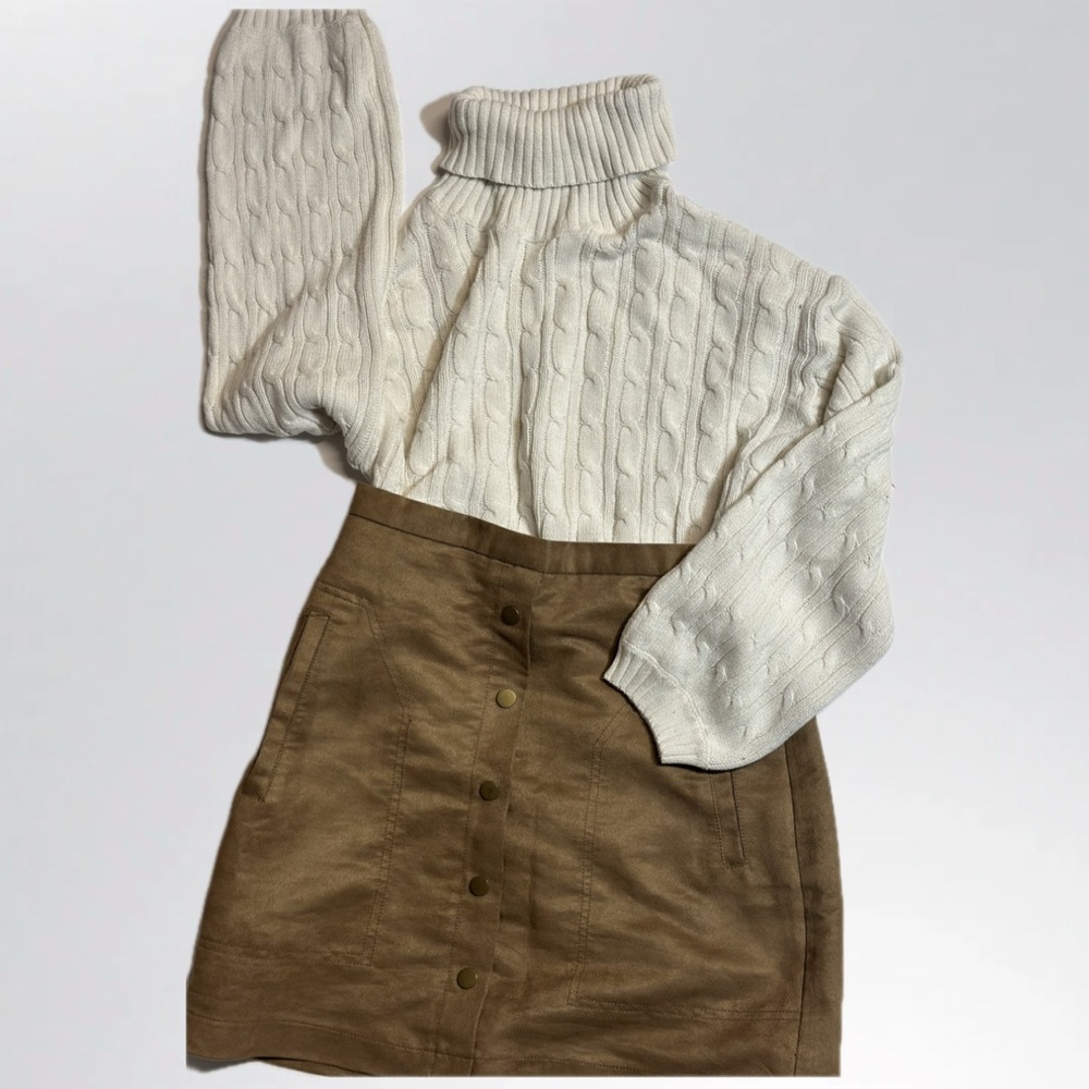 H&M Beige Skirt
